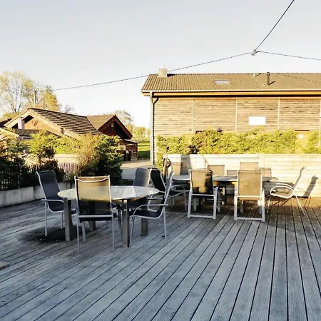 Stunning In Hersdorf With 4 Bedrooms And Wifi Vakantiehuis *